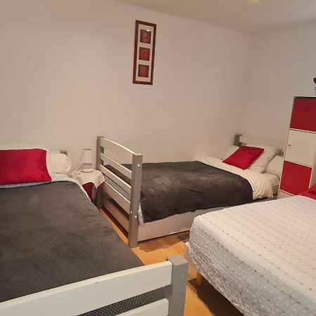 Belle Maison Avec Jardin Rdc T3 De 70M2 Vacances Ou Cure Thermale Rochefort Exteriér fotografie