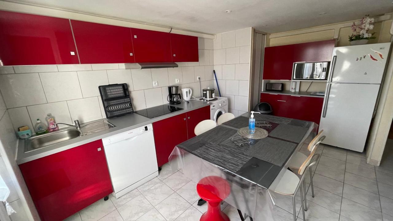 Belle Maison Avec Jardin Rdc T3 De 70M2 Vacances Ou Cure Thermale Rochefort Exteriér fotografie